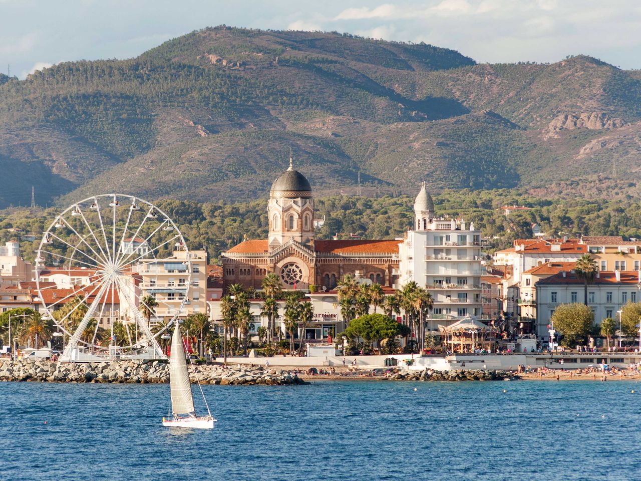 Blick auf Saint-Raphaël, Côte d'Azur