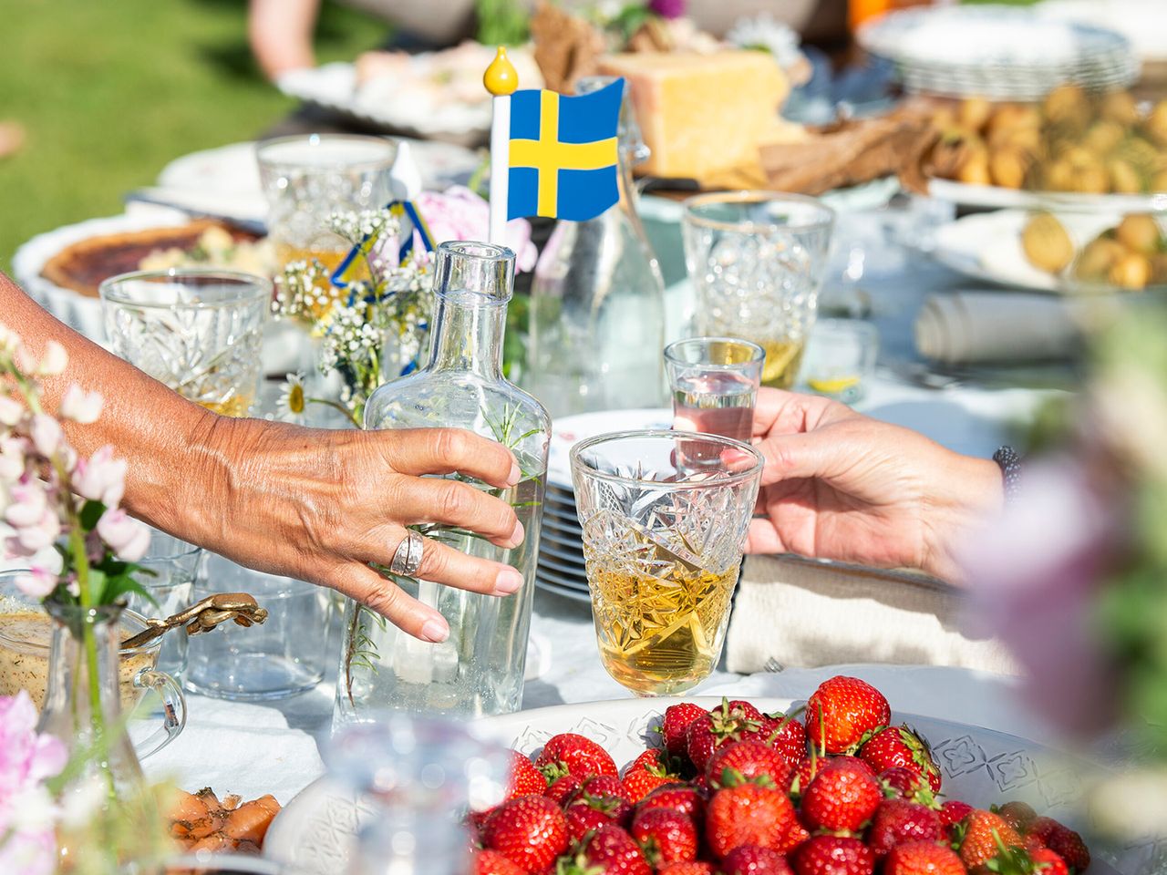 Schweden Mittsommer, traditionelles Buffet