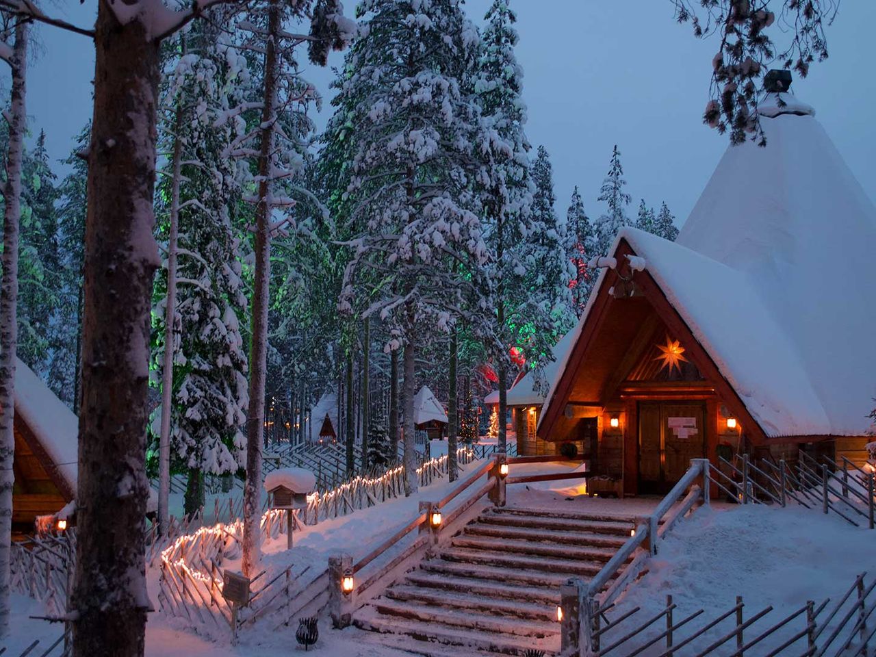 Holzhütte in Rovaniemi, Finnland