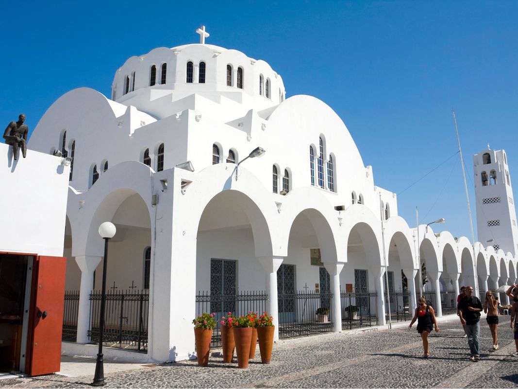 fira-kathedrale