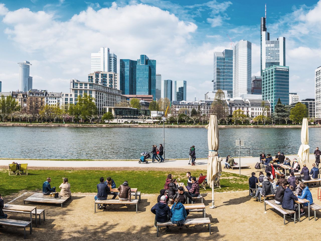 Mainufer in Frankfurt