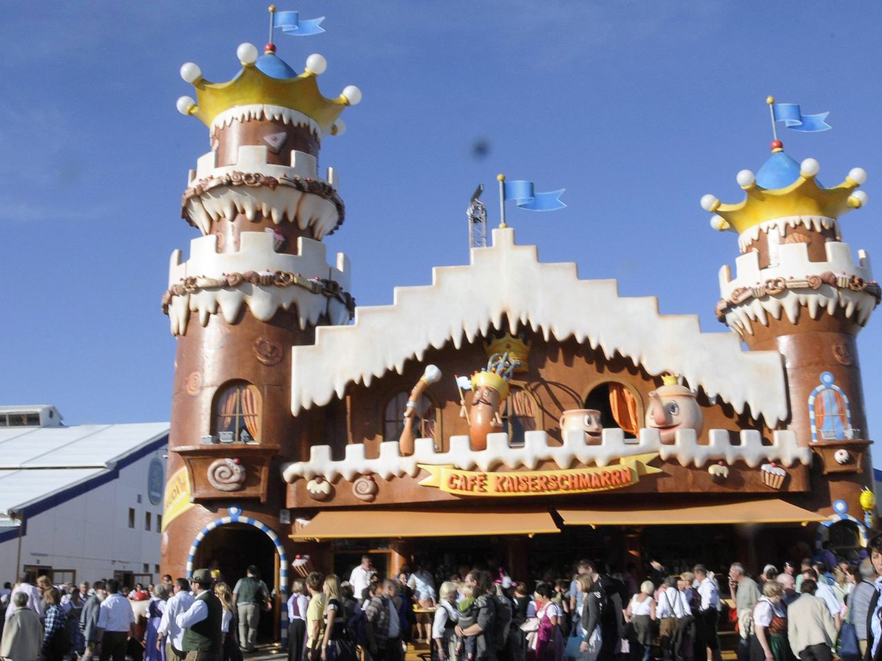 Café Kaiserschmarrn auf der Wiesn