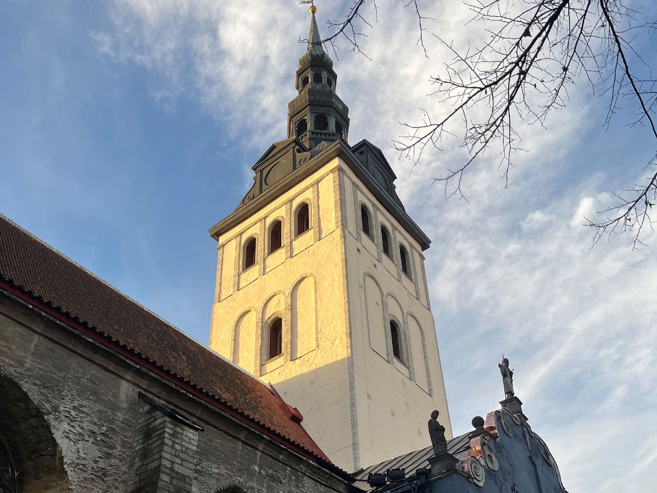 Alexander-Newski-Kathedrale in Tallin von oben