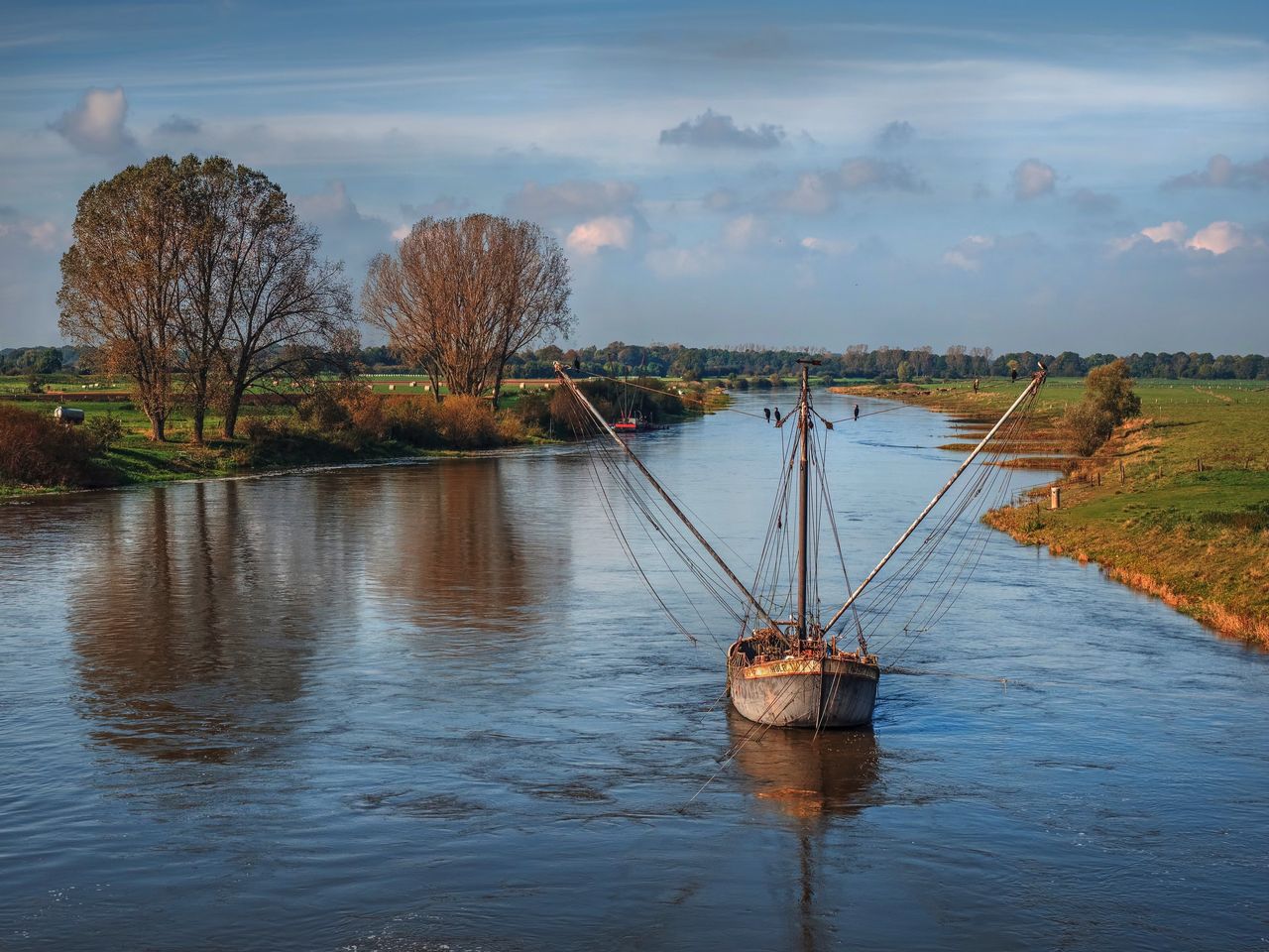 Aalfischer auf der Weser, Nordrhein-Westfalen