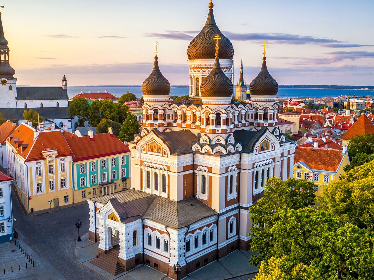 Alexander-Newski-Kathedrale in Tallin von oben
