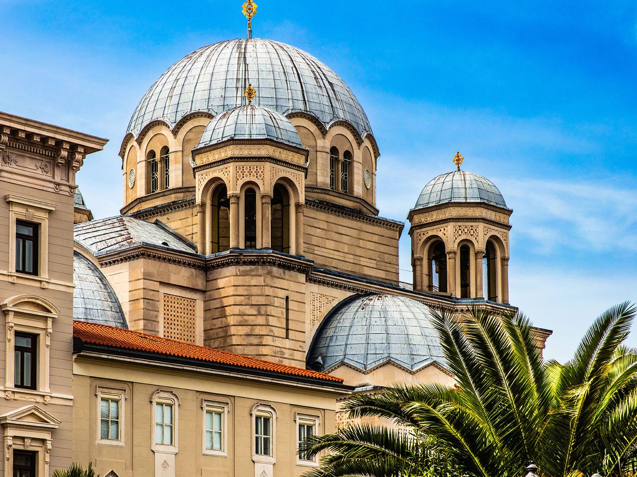Kuppel der Serbisch-Orthodoxen Kirche San Spiridione in Triest