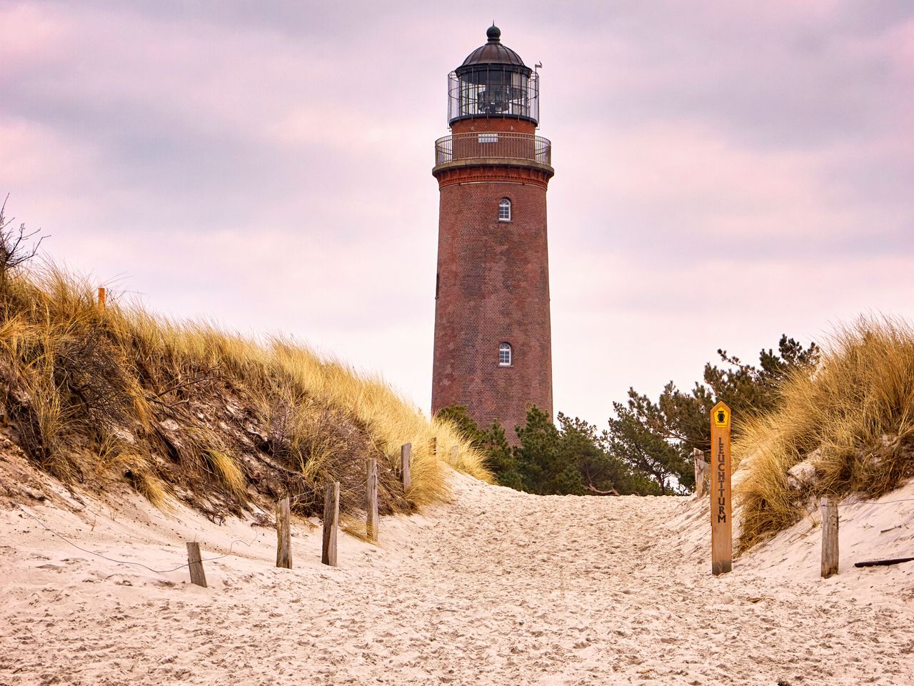Weststrand Darß mit dem berühmten Leuchtturm