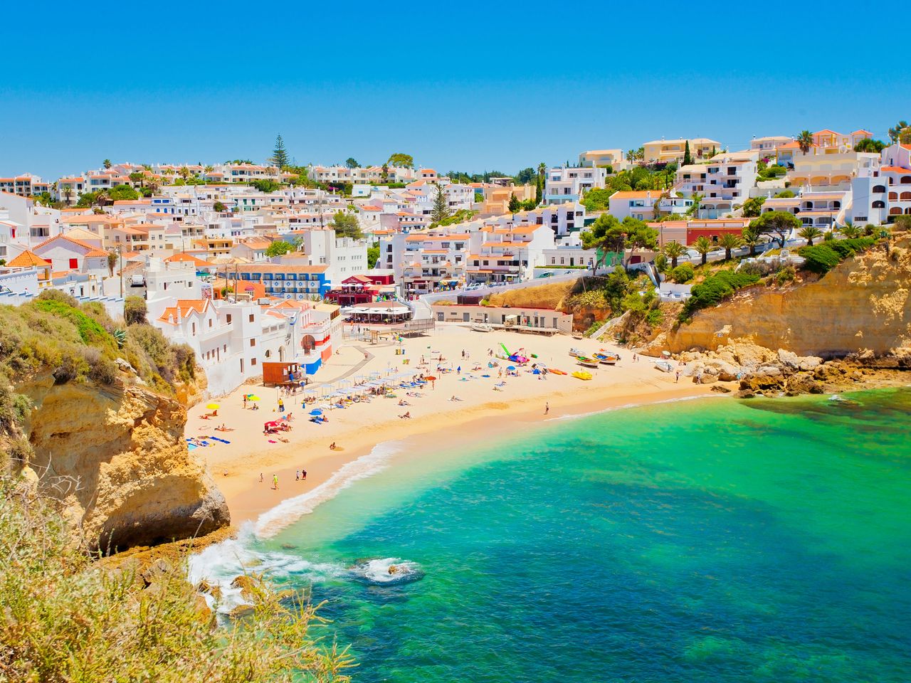 Praia do Carvoeiro von oben