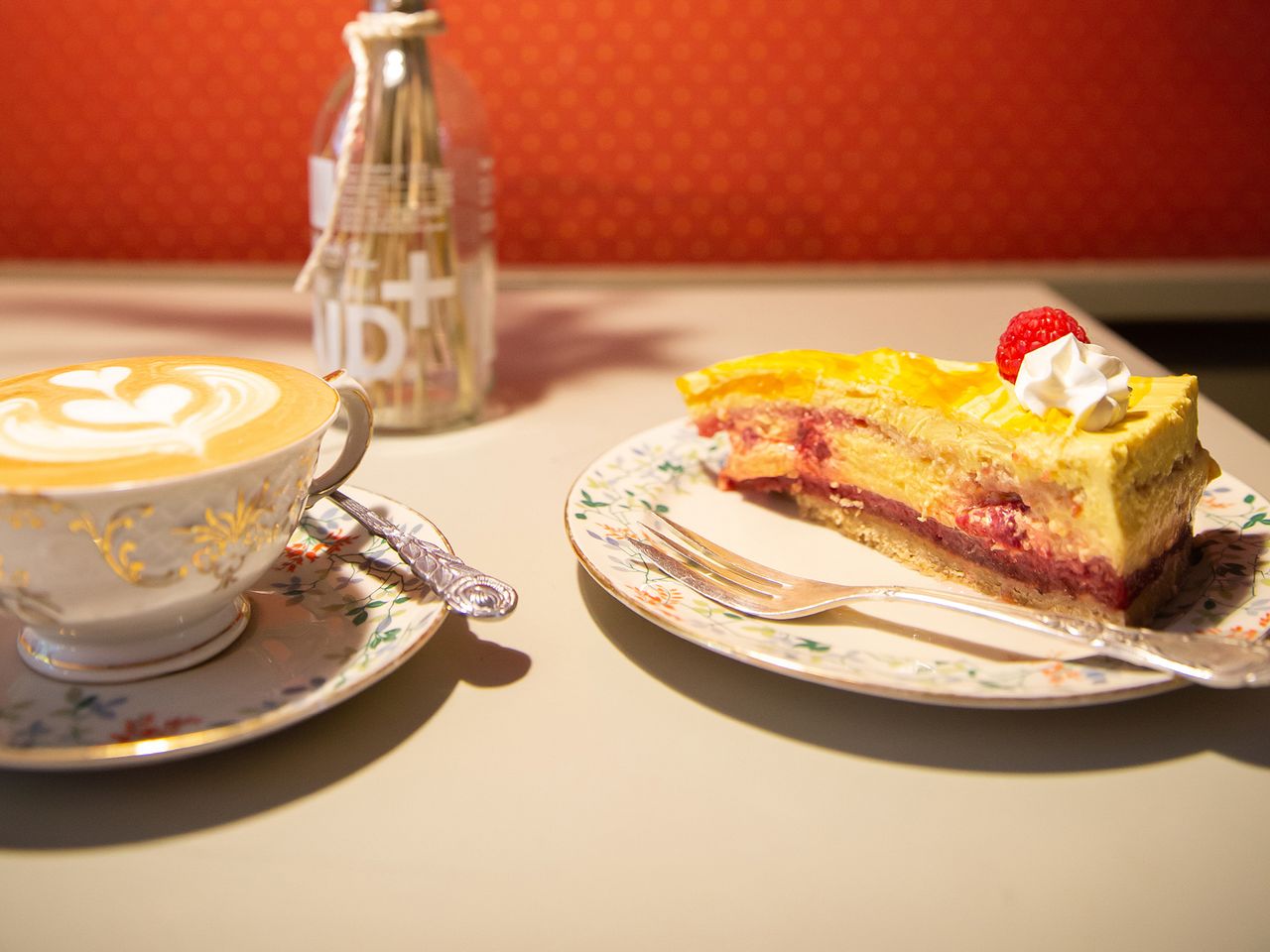 Fr&auml;ulein Br&ouml;mse, Caf&eacute; in L&uuml;beck