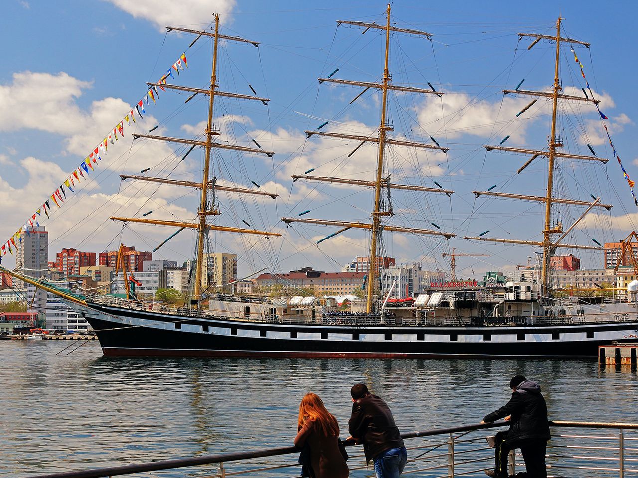 Hafen von Wladiwostok