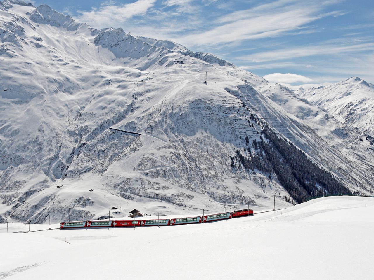Glacier Express im Winter