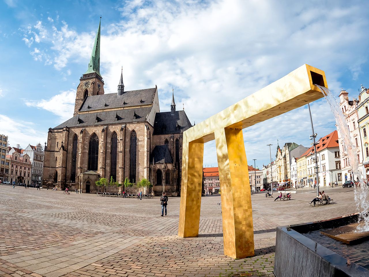 St.-Bartholomäus-Kathedrale in der Altstadt von Pilsen