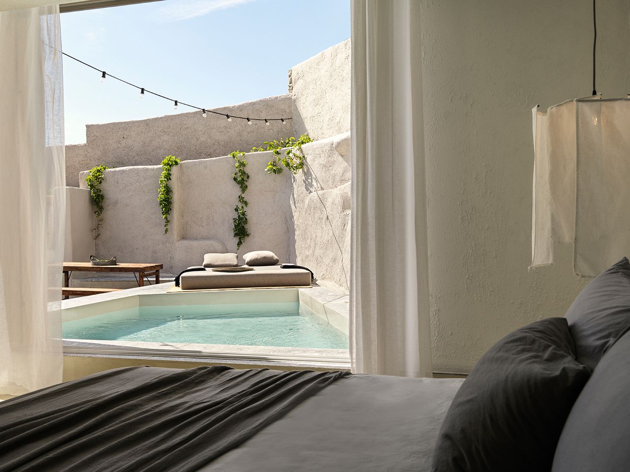 Nomad, Mykonos