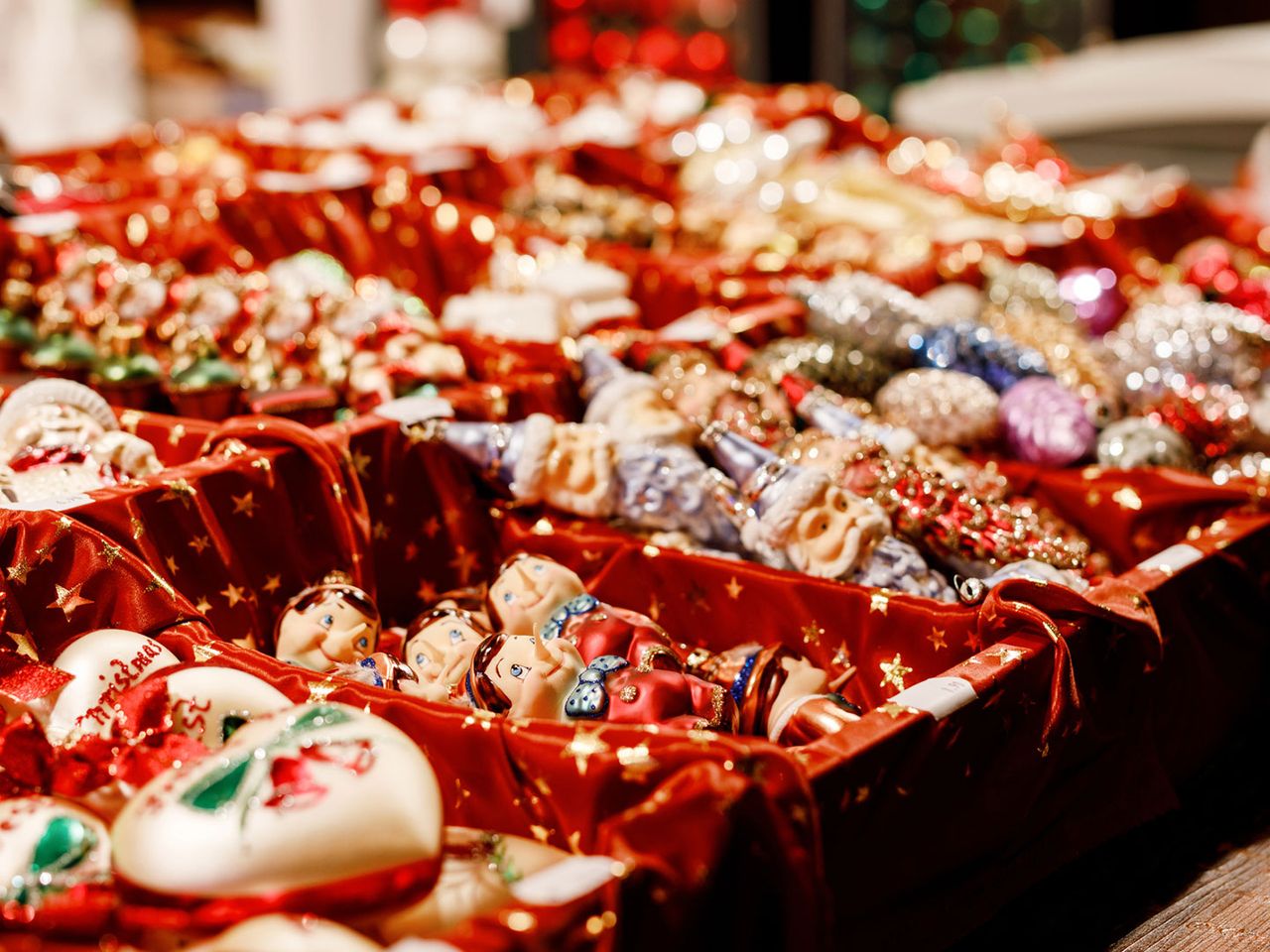 Weihnachtsmarkt Symbolbild