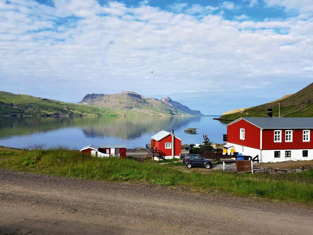 das Hotel Djúpavík in Island