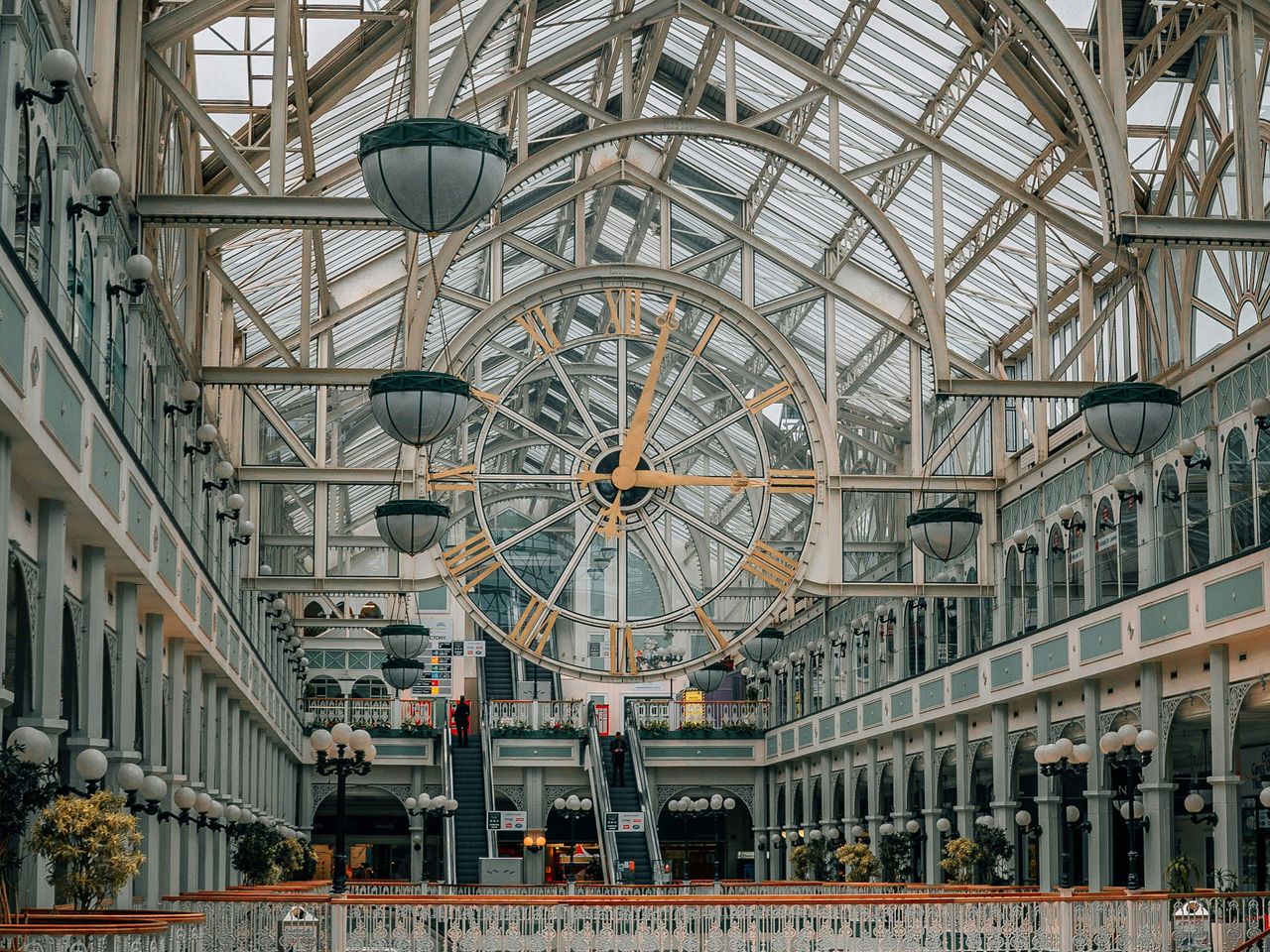 Stephen’s Green Shopping Centre, Dublin