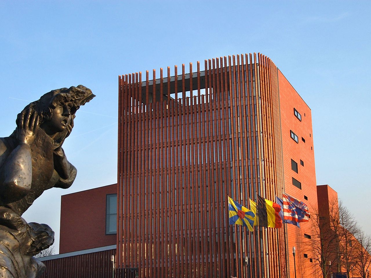 Concertgebouw Brügge, Außenansicht