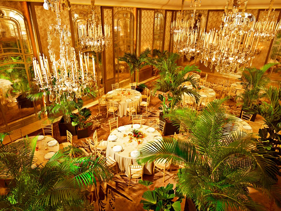 Plaza Athénée, Paris