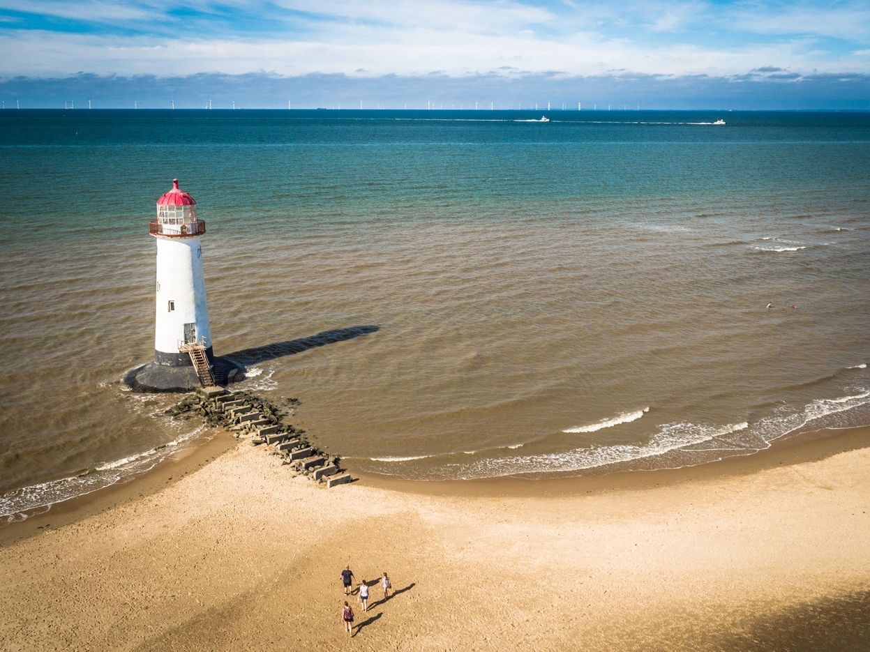 Leuchtturm am Strand (Talacre Lighthouse, Nordwales)