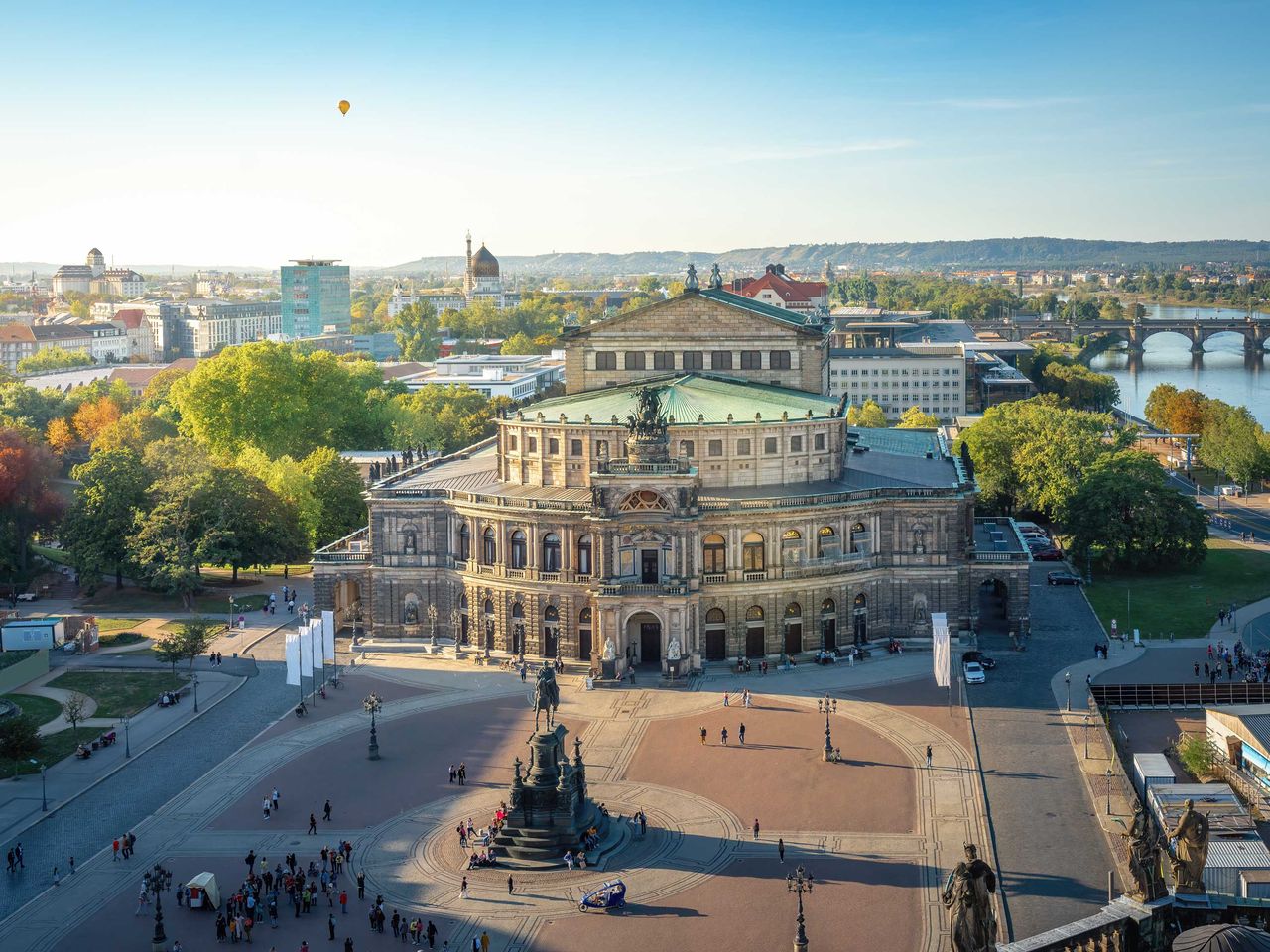 Semperoper Dresden von oben