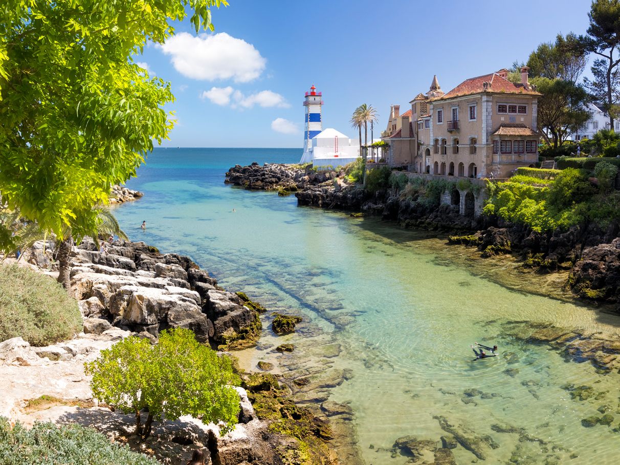 Cascais mit Leuchtturm, Portugal