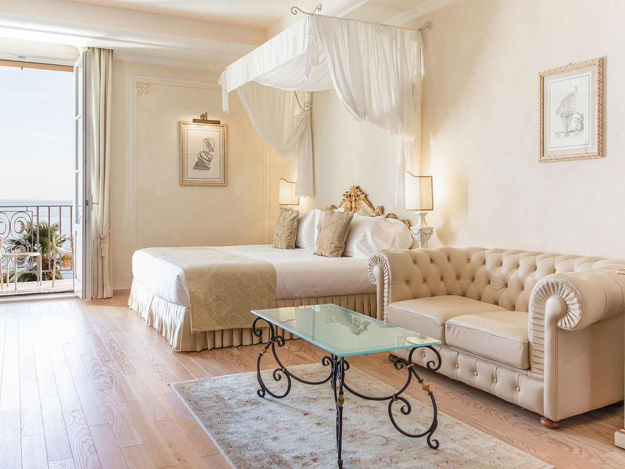 Grand Hotel Fasano, Suite mit Balkon und Himmelbett