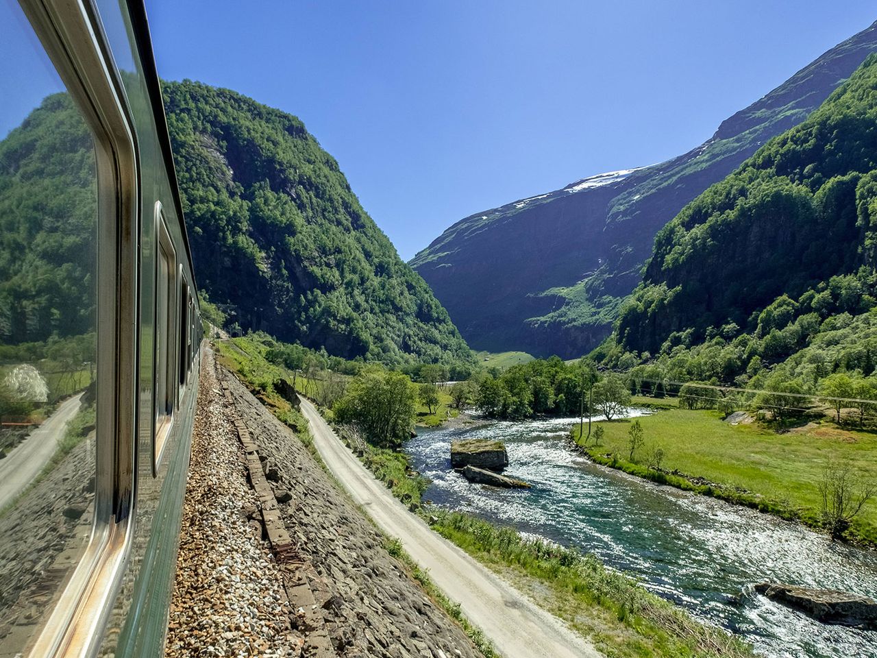 Blick aus der Flambahn in den Aurlandsfjord