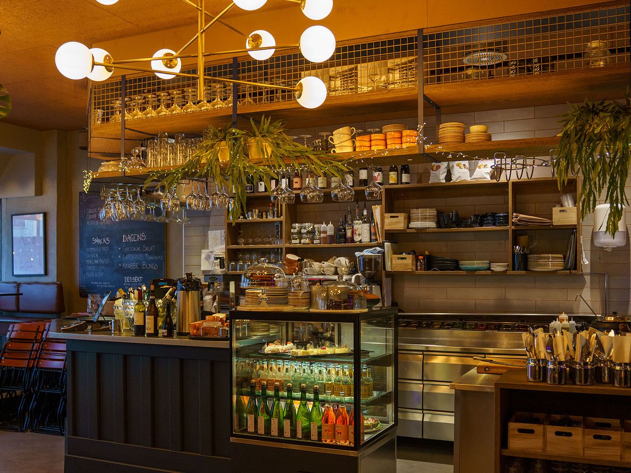 Plassen. in Bergen, Café/Bistro