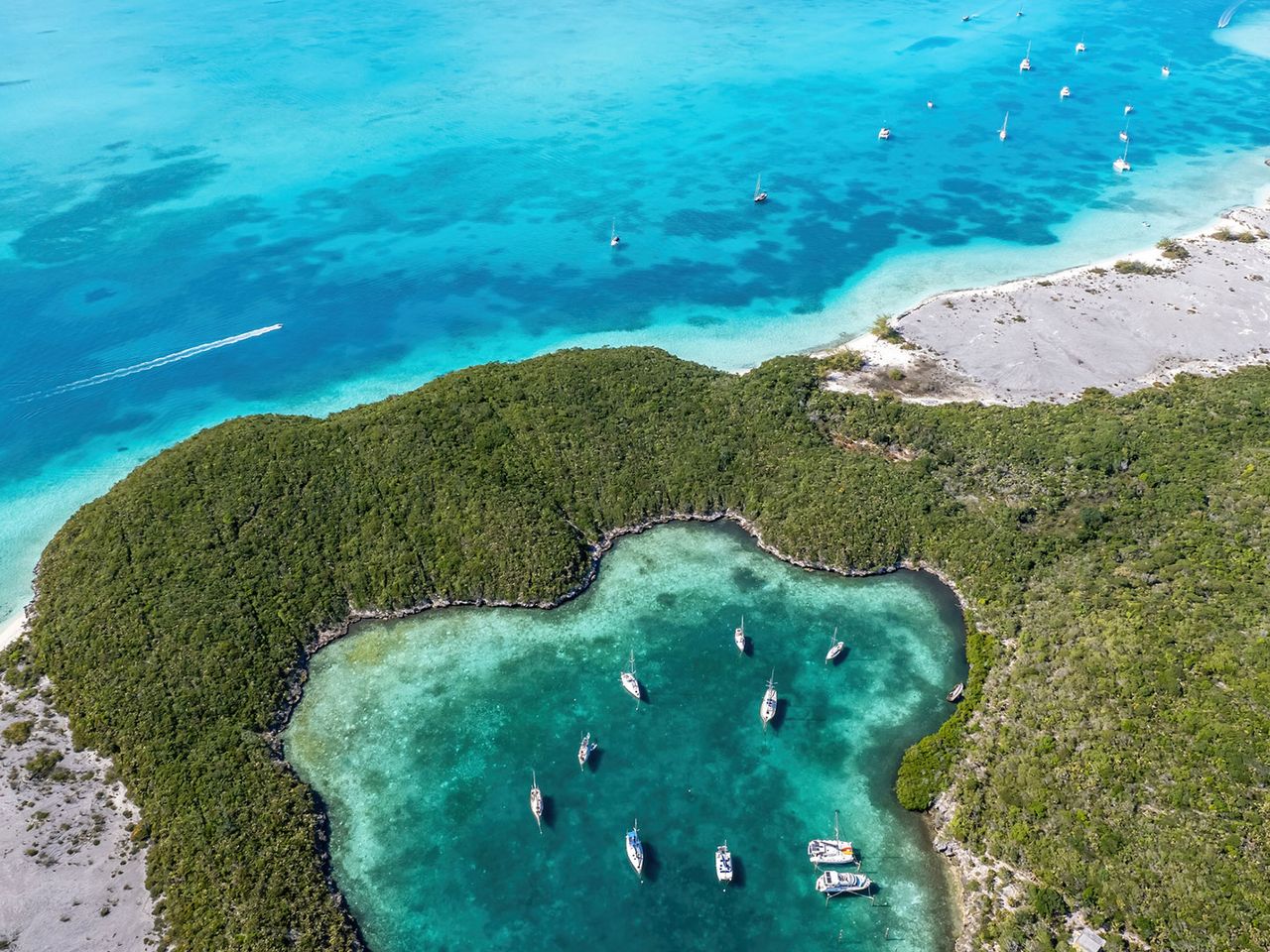 Blick auf Great Exuma (Bahamas)