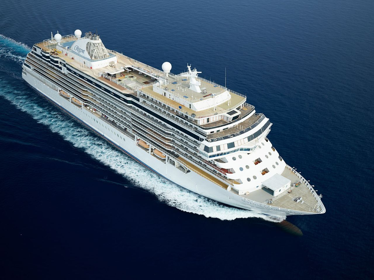 Luftbild der Regent Seven Seas Grandeur