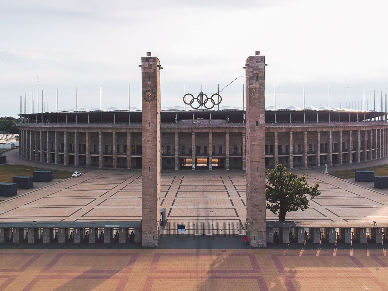 Olympiastadion Berlin von außen
