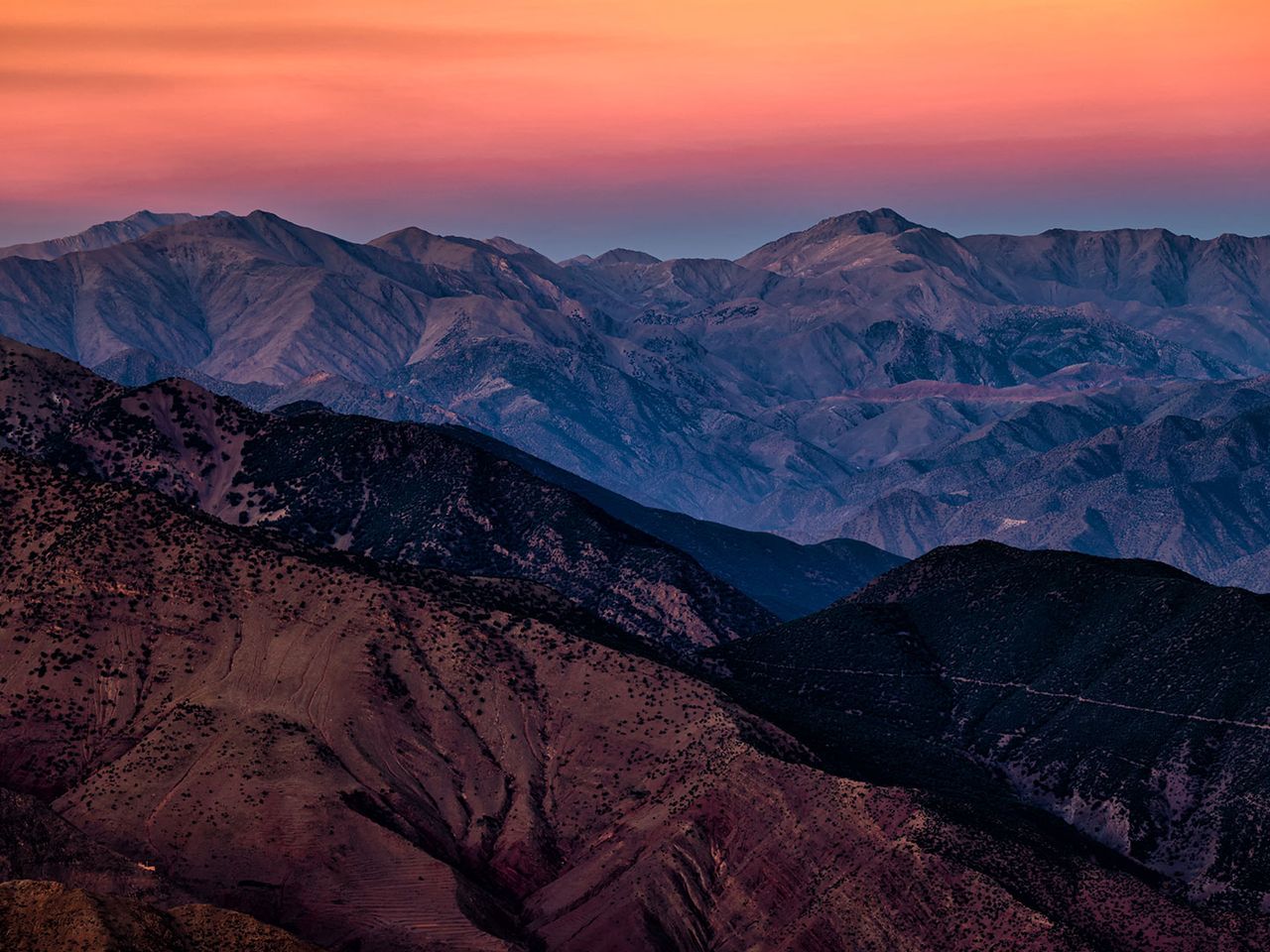 Hoher Atlas während Sonnenuntergang