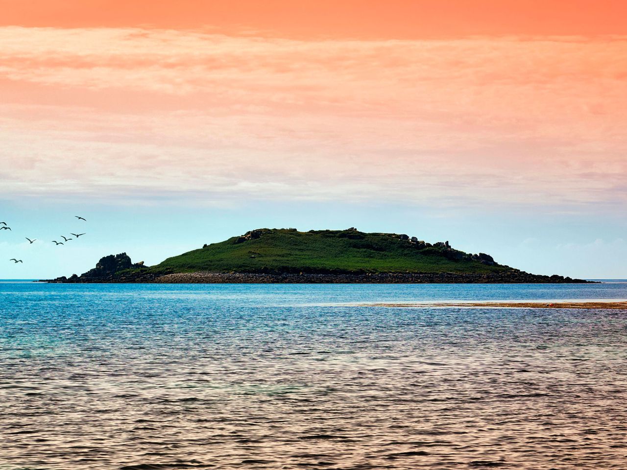 Scilly Islands, unbewohnte Insel bei Sonnenuntergang