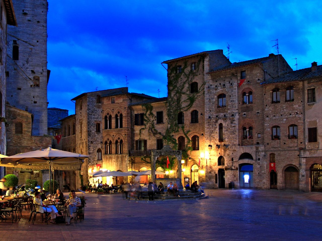 San Gimignano am Abend
