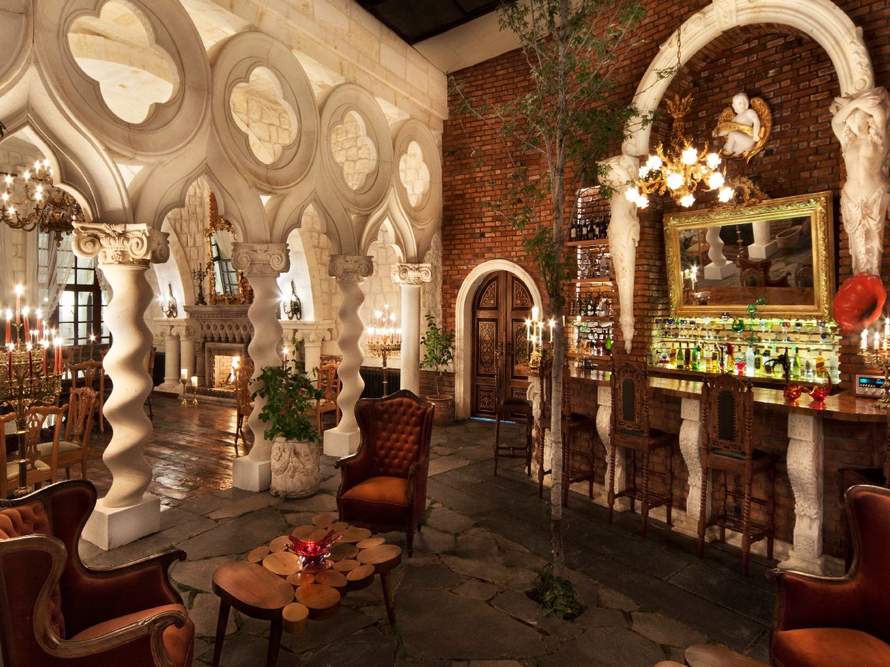  Sacred House Bar und Restaurant