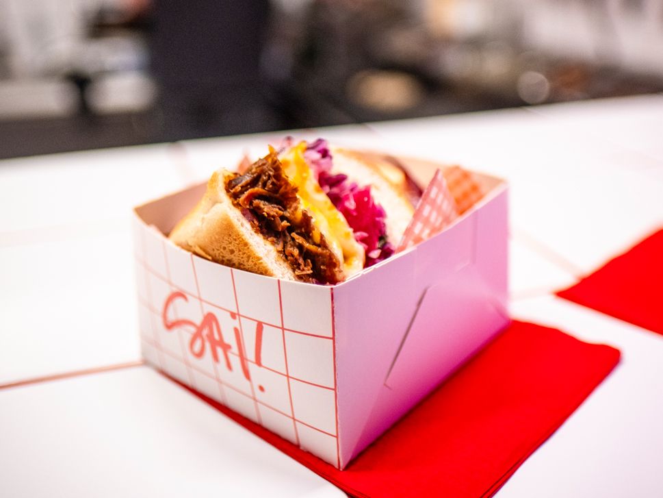 Sai! Sandwich, Tallinn