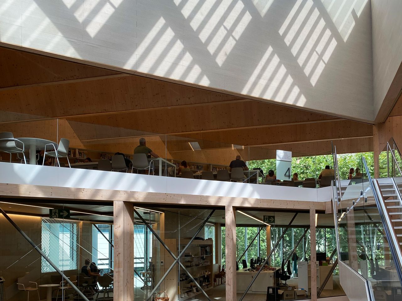 Bilbioteca Gabriel Garcia Marquez, Barcelona