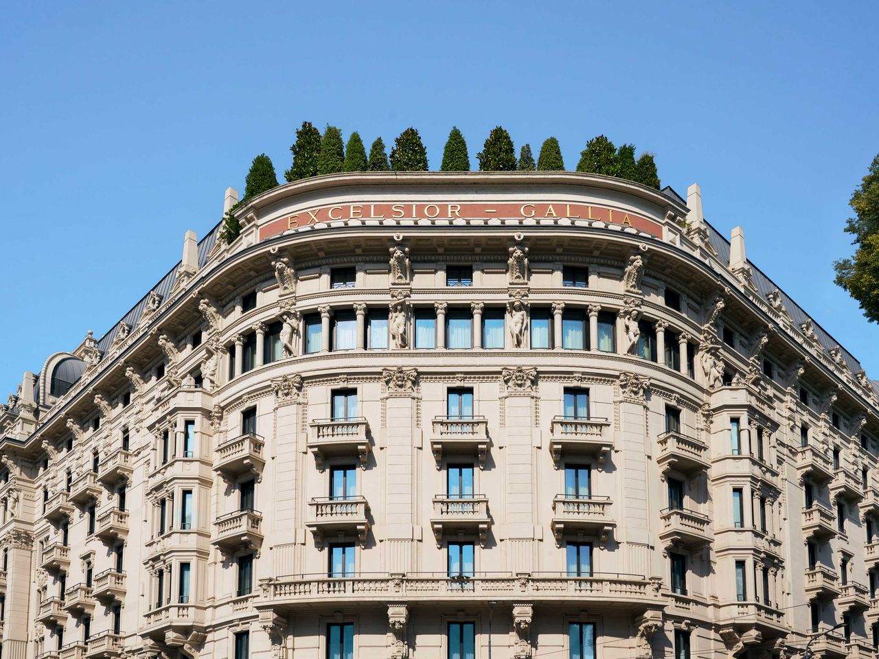 Fassade des Excelsior Hotel Gallia, Mailand