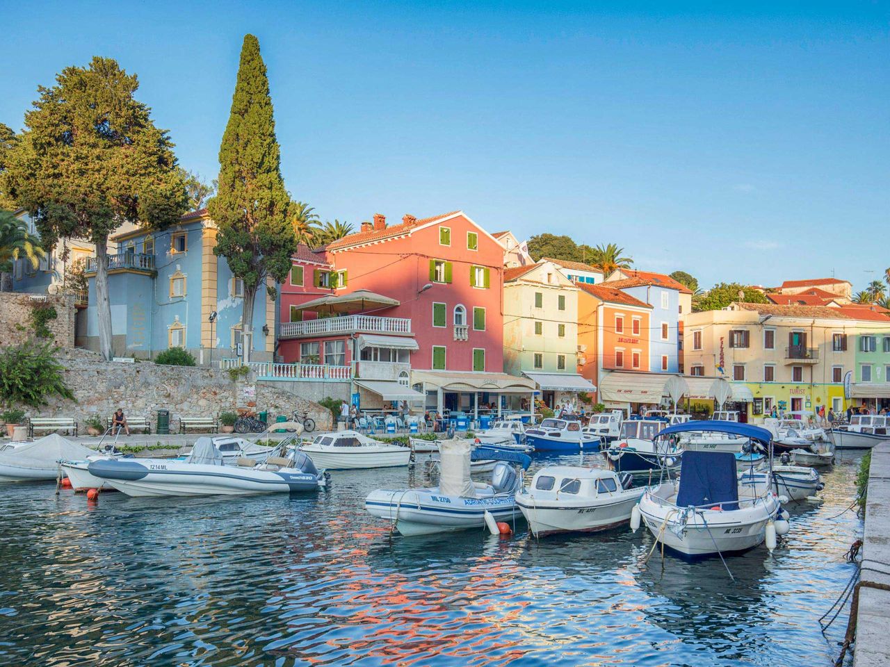 Hafen von Veli Lo&scaron;inj