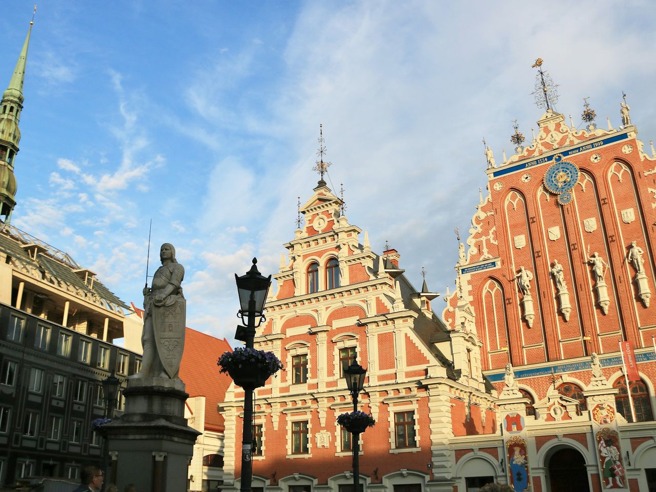 Rathausplatz mit Gildehaus in Riga, Lettland