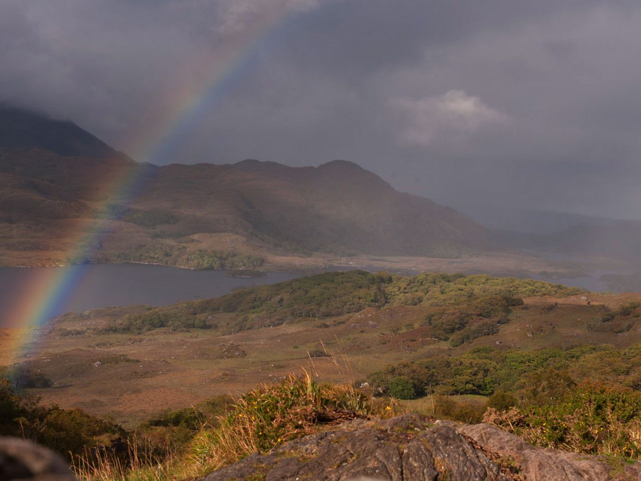 Ein Regenbogen im Killarney Nationalpark