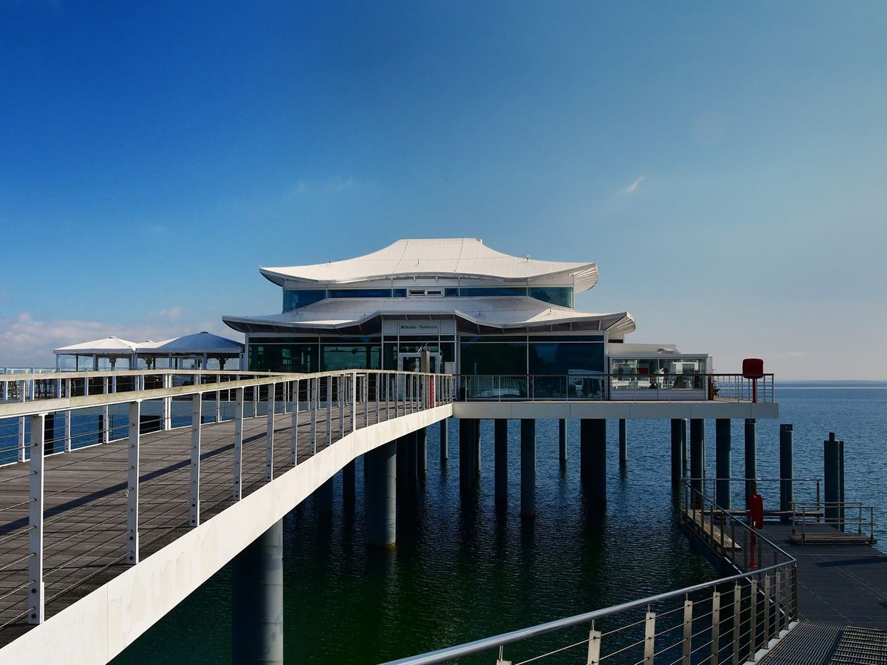 Pavillon an der Seebrücke von Timmendorfer Strand