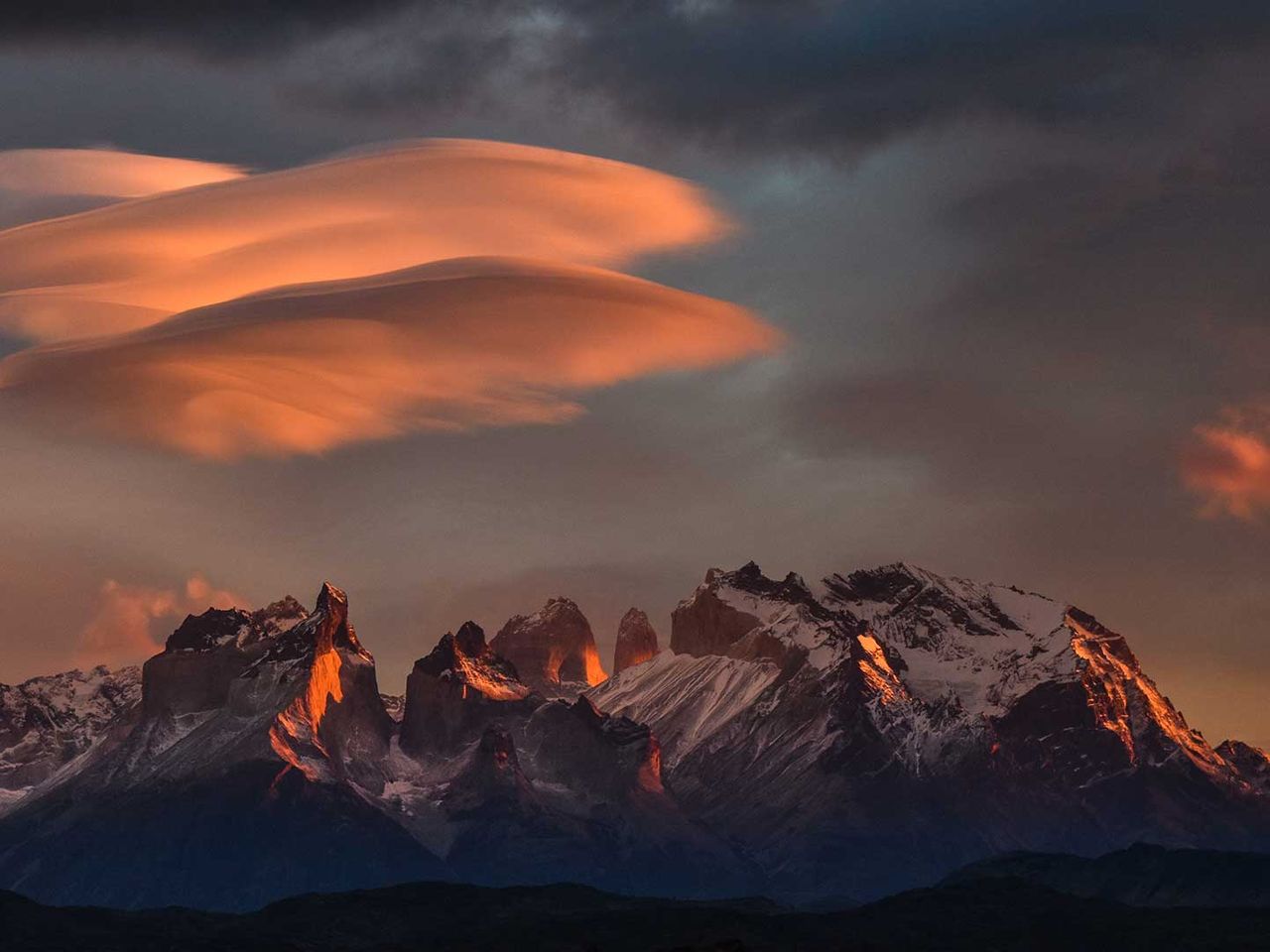 Sonnenaufgang im Nationalpark Torres del Paine, Chile