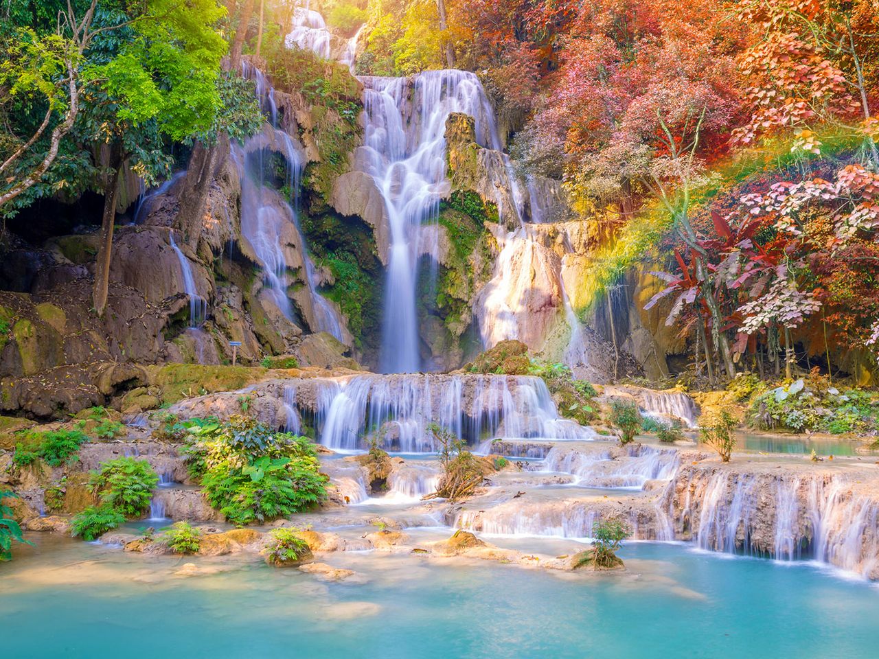 Tat Kuang Si Wasserfall in Laos, Naturpools