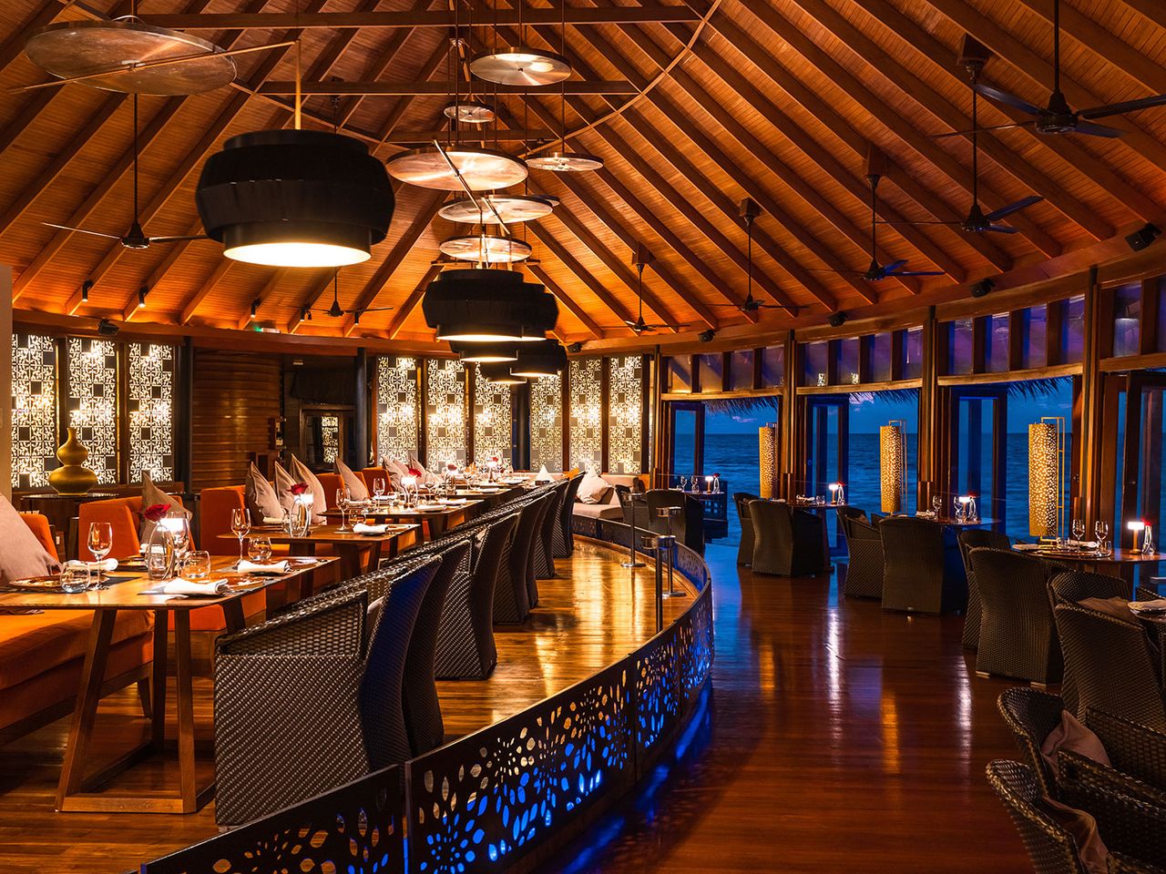 Restaurant im Hotel Constance Halaveli Maldives