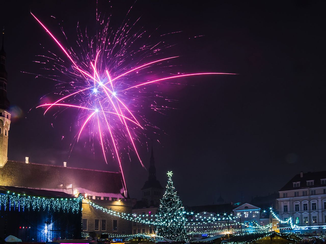 Feuerwerk in Tallinn