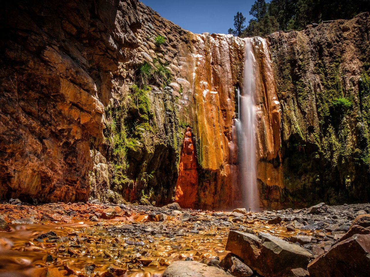 Cascada de los Colores auf La Palma