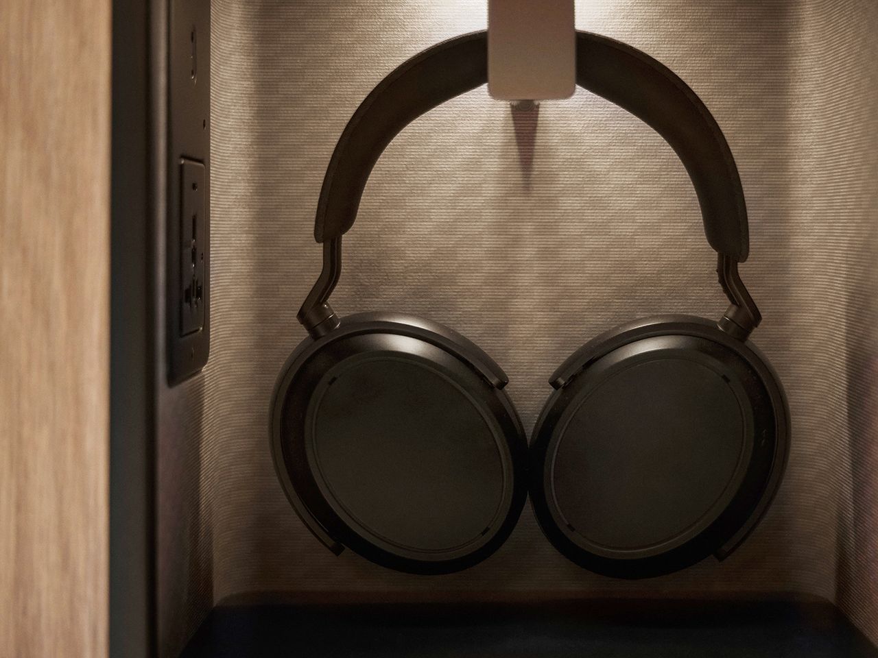 Lufthansa First Class, Sennheiser Noise-Cancelling-Kopfhörer