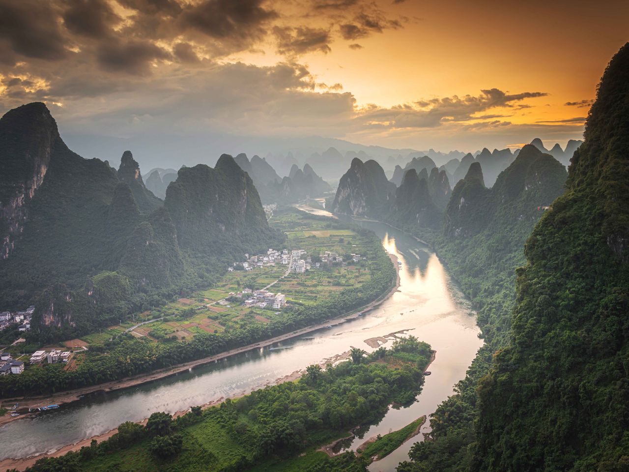 Berge am Fluss Li, China
