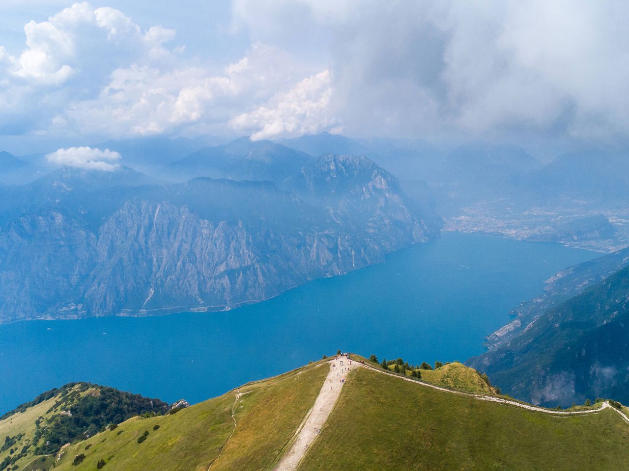 Blick auf den Gardasee vom Monte Baldo